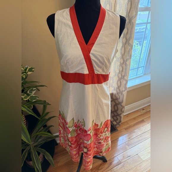 Ann Taylor 100% Cotton V Neck Sleeveless A Line White/Red Dress Women’s Sz 4 - Picture 1 of 15